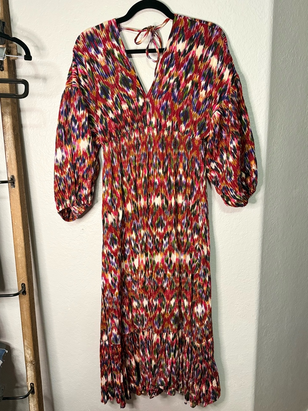 Gold&Silver Paris Red Multi V-Neck Midi Dress with Puff Sleeves